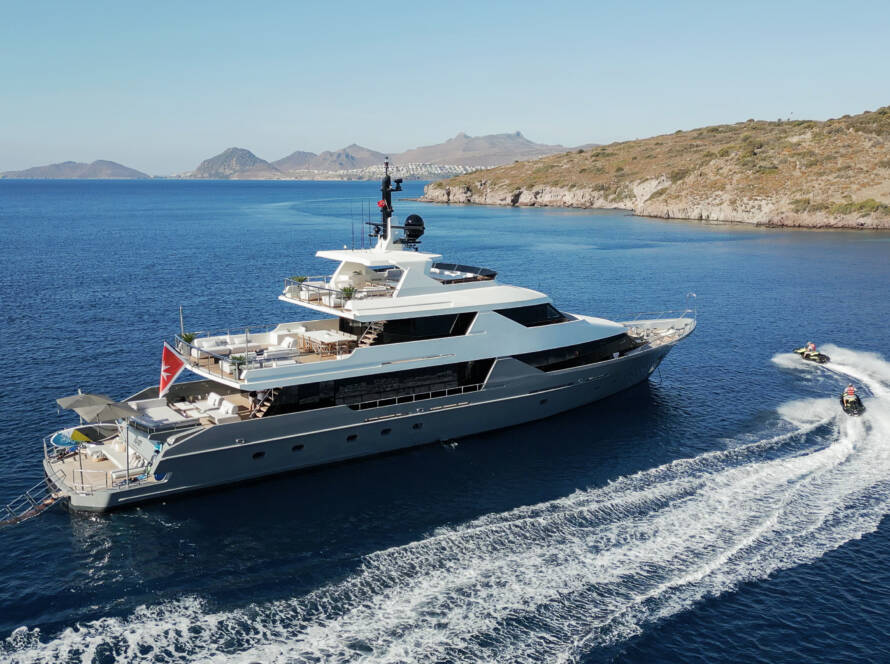 illusion 2 motor yacht charter turkey