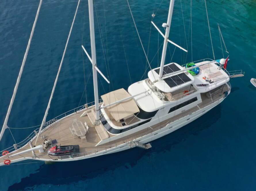 Gocek yacht exploring Fethiye and Marmaris coastline