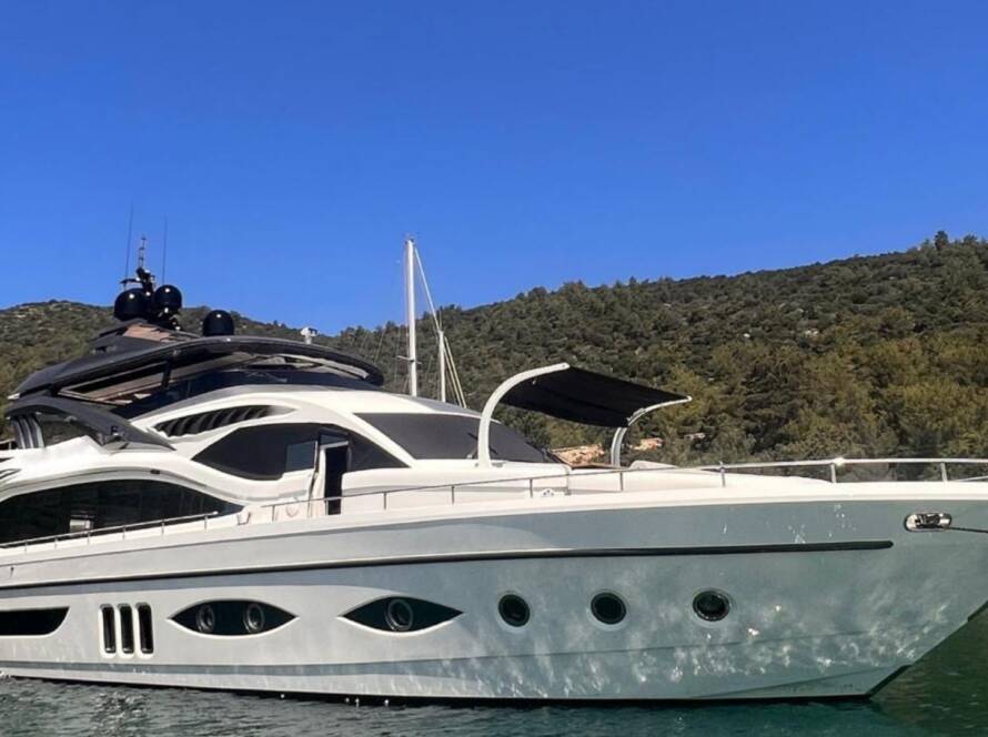 luxury yacht rental bodrum